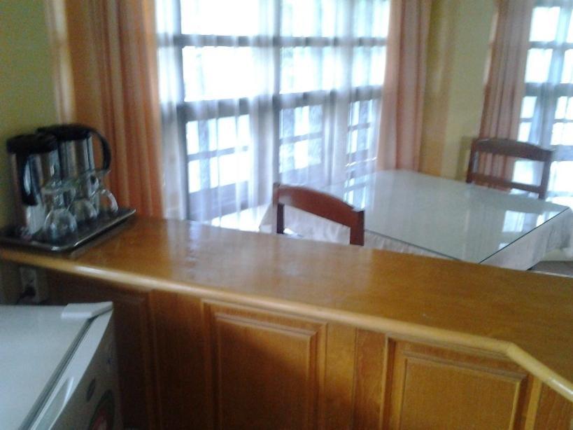 Sapadia Hotel And Cottage Parapat Chambre photo
