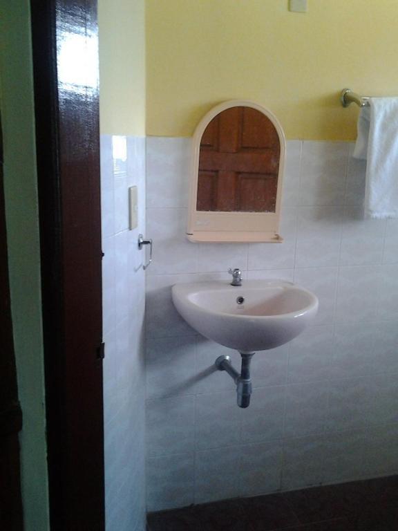 Sapadia Hotel And Cottage Parapat Chambre photo